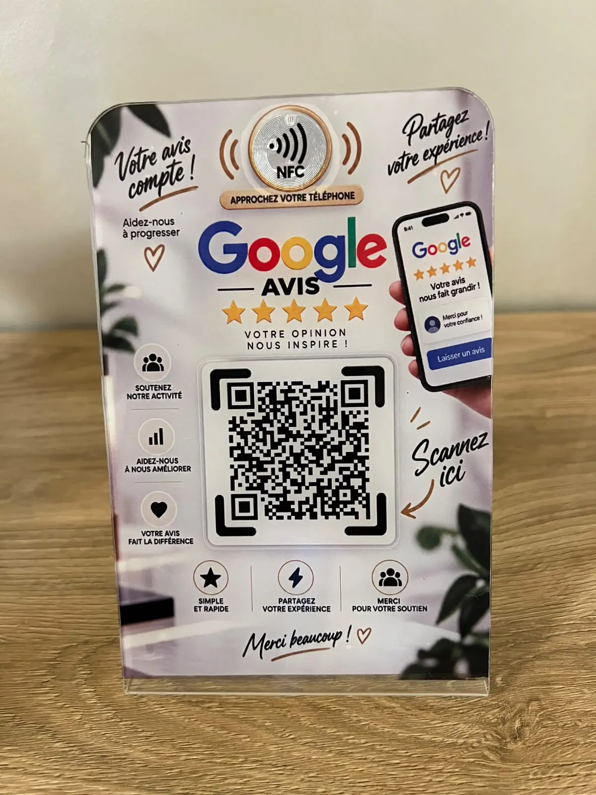Google Avis · Blanc avec téléphone